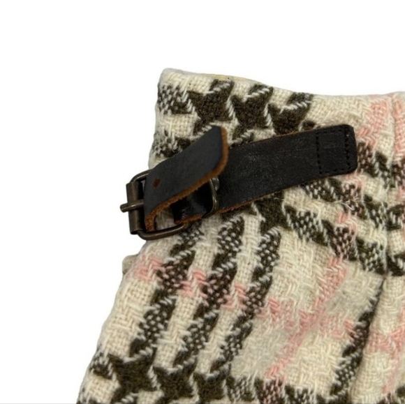 Burberry Girl's Wool Skirt Sz 10 - Picture 4 of 7